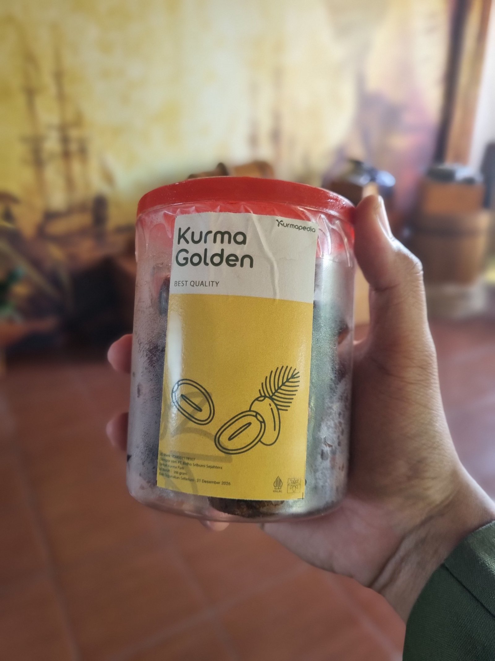 Kurma Golden